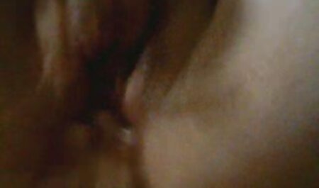एक मजबूत झटका के बाद भूरे रंग डॉट्स सफेद मोज़ा सेक्स मूवी एचडी में पर मुद्रित कर रहे हैं